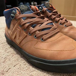 Used New Balance Numeric 379 Mid Skate Shoes Size 8.5